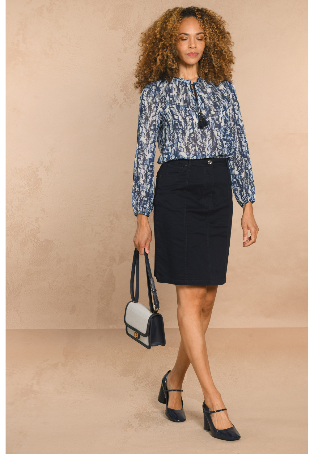 Denis Ju 98% Coton 2% Elasthanne