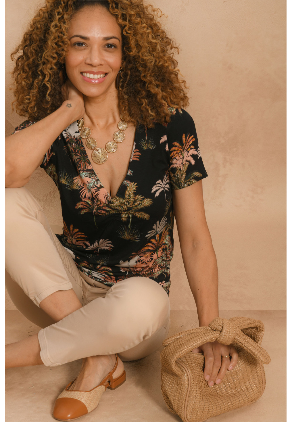 T-SHIRT - NOIR - GOUDA - Un Jour Ailleurs