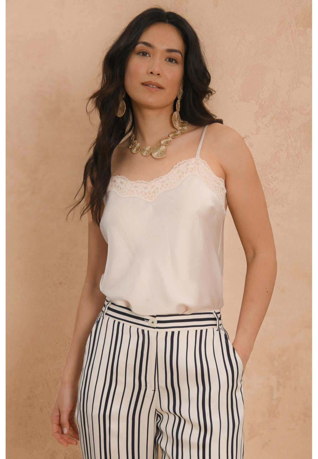 TOP - COQUILLE - GUSTAVO - Un Jour Ailleurs