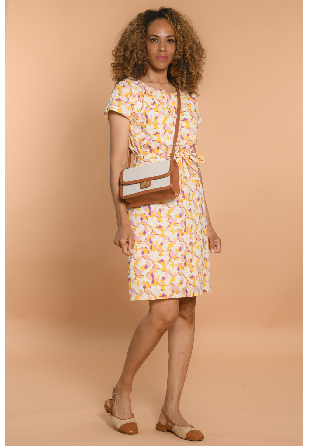 ROBE - JAUNE - DROLE