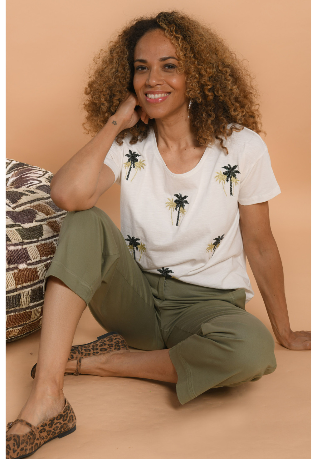 T-SHIRT - OFF WHITE - GALAPAGOS - Un Jour Ailleurs