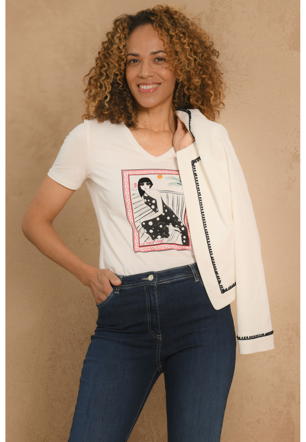 T-SHIRT - OFF WHITE - GUADALUPE - Un Jour Ailleurs