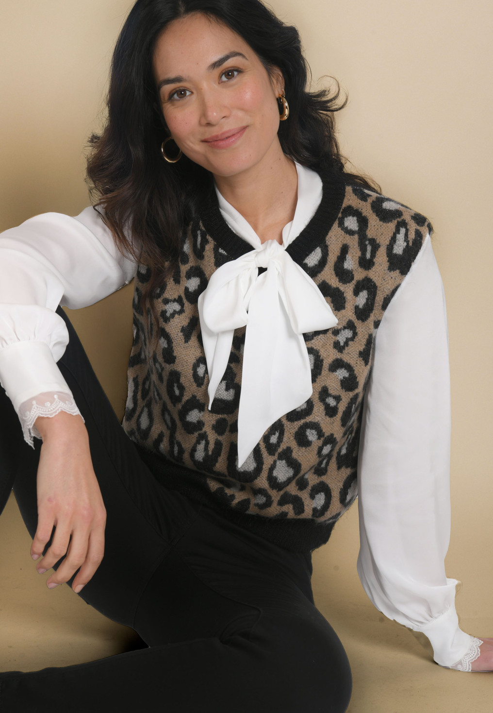 PULL SANS MANCHES - JOSKINE - SABLE - Un Jour Ailleurs