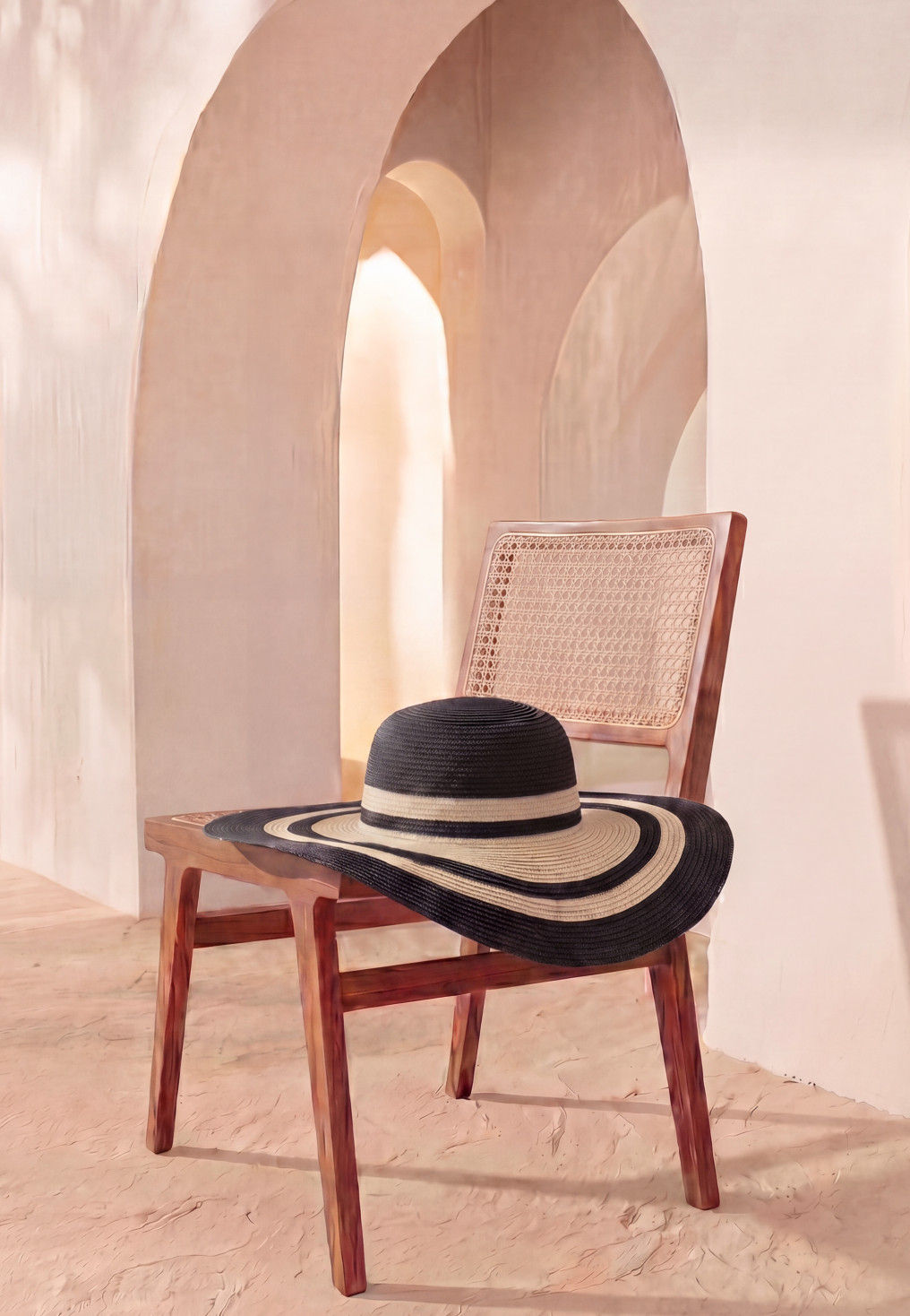 CHAPEAU - LAPO - NOIR/OFF WHITE - Un Jour Ailleurs