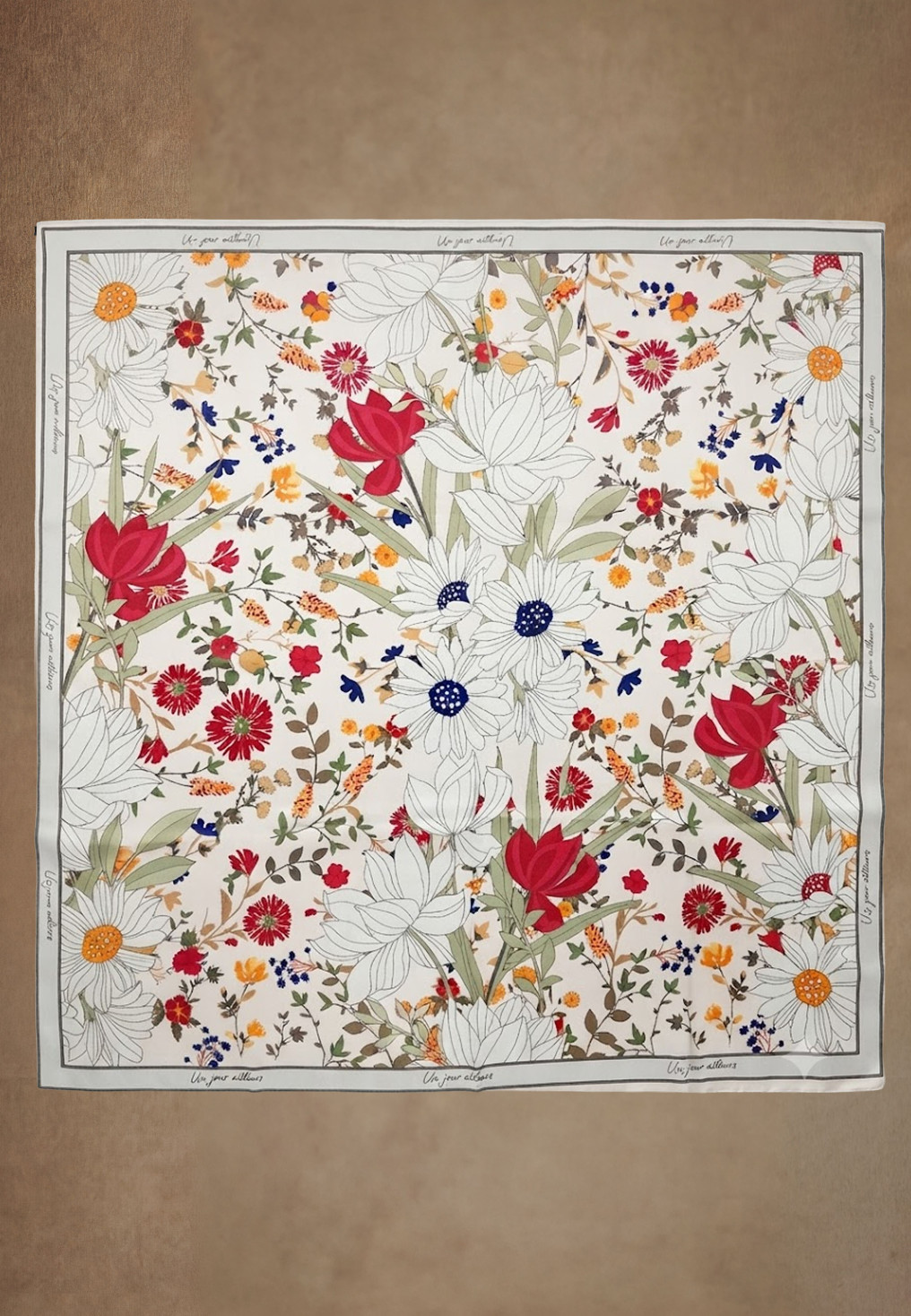 CARRE - MODESTINE - BEIGE - Un Jour Ailleurs